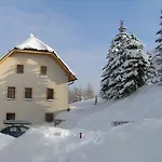 Pod Klinovcem Chalet